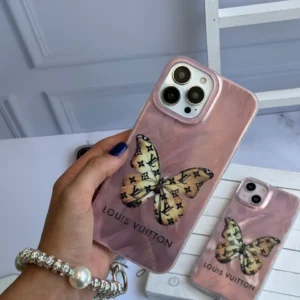 قاب پروانه Louis Vuitton با آویز (کدC1737)