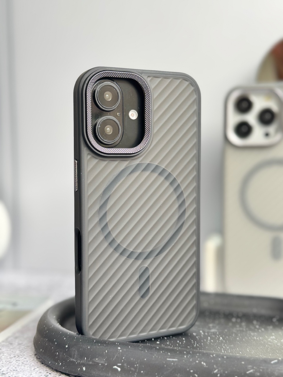 قاب Matte Mag (لنز کربن شیاردار) (کدC1991)