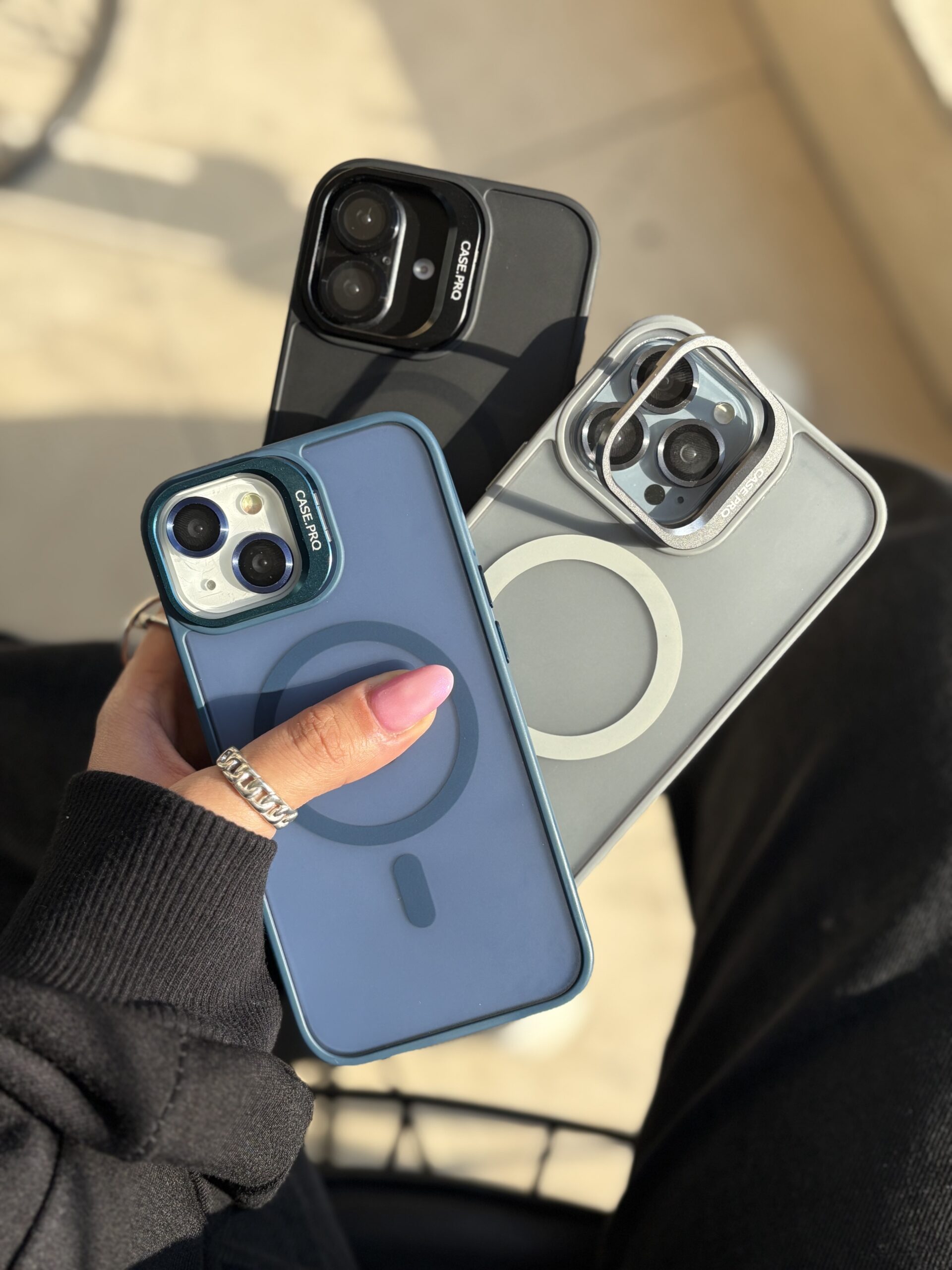 قاب Matte CasePro Lens with MagSafe استند شو با لنز رینگی (کدC1608) - Image 2