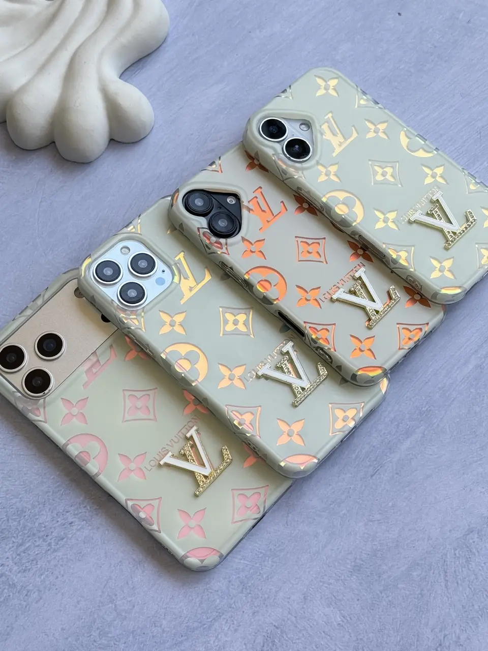 قاب Louis Vuitton هولوگرامی آیفون (کدC2221) - Image 4